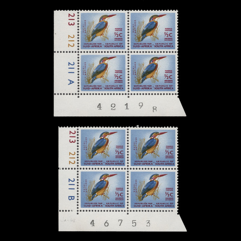 South Africa 1968 (MNH) ½c Pygmy Kingfisher blocks, tête-bêche wmk